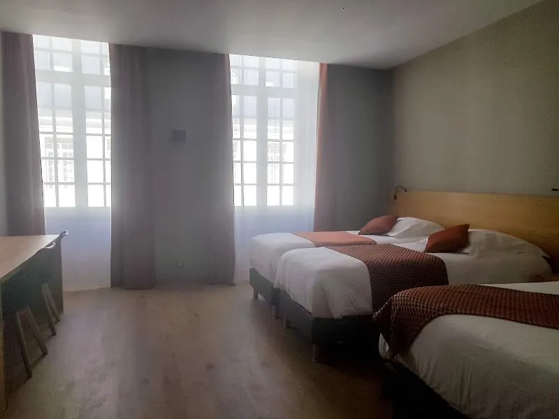 Отель Le Castel D'Alti Bagneres-de-Luchon Франция